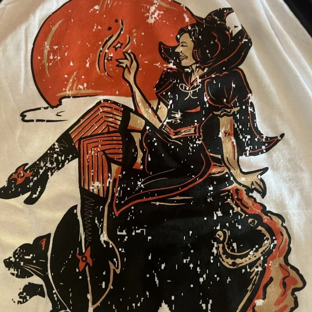 Halloween sexy‎ Witch white and black T-Shirt Long Sleeve Women size S,M,L